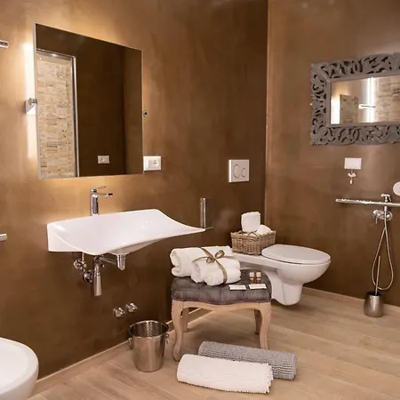 Silva Hotel 3*